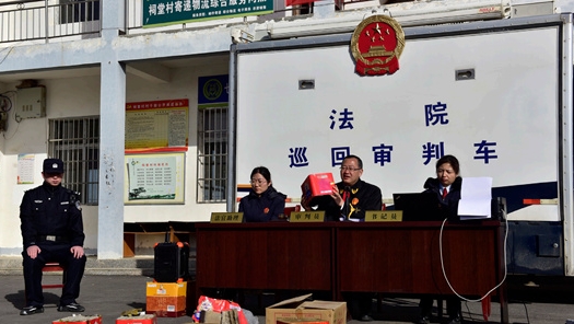 幫工被煙花炸傷，誰該給熱心村民療傷