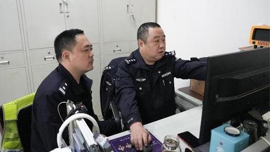 民警吳鄰西：軍轉(zhuǎn)警入場，把安全感“拉滿”